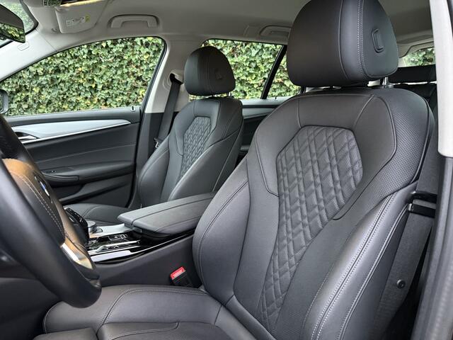BMW 5-SERIE Touring 530e | Business | Navi Prof | 3 zone Airco | Stoelverw. | Sportstoelen