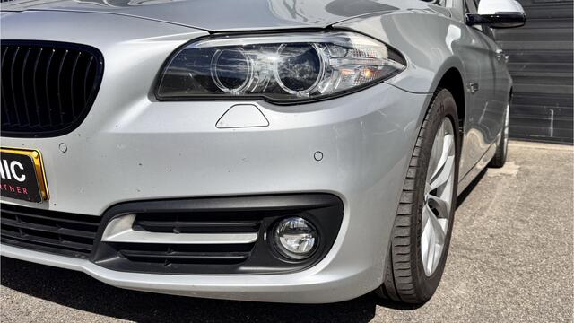 BMW 5-SERIE Touring 520i M Sport Edition High Executive
