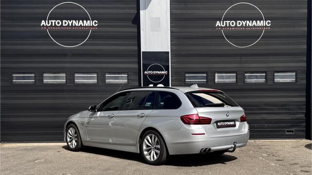 BMW 5-SERIE Touring 520i M Sport Edition High Executive