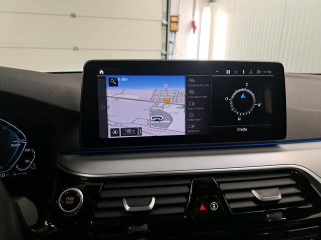 BMW 5-SERIE Touring 520e Aut. Hybrid BuExe Editon Plus | Panorama | Leder | Memory | New Model | Full