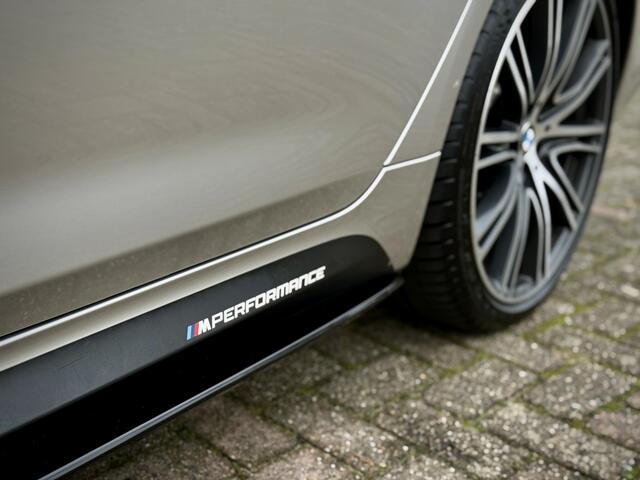 BMW 5-SERIE Touring 540i xDrive M-PERF PANO|HUD|360|HK|SOFTCLOSE VOL!