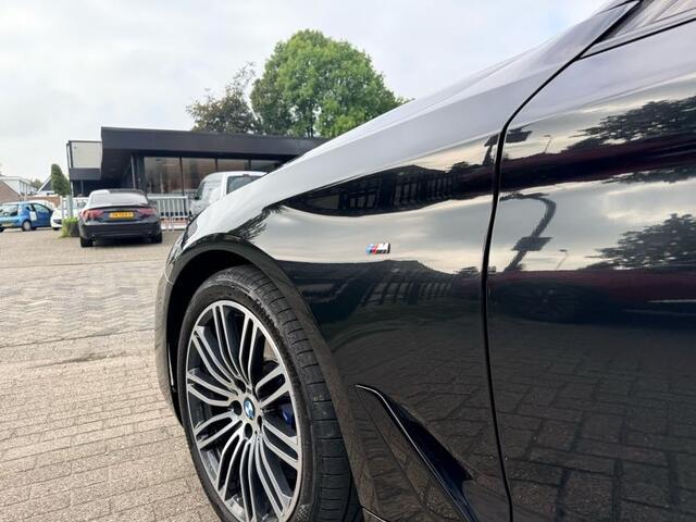 BMW 5-SERIE Touring 540i xD High Exclusive Edition Full options!