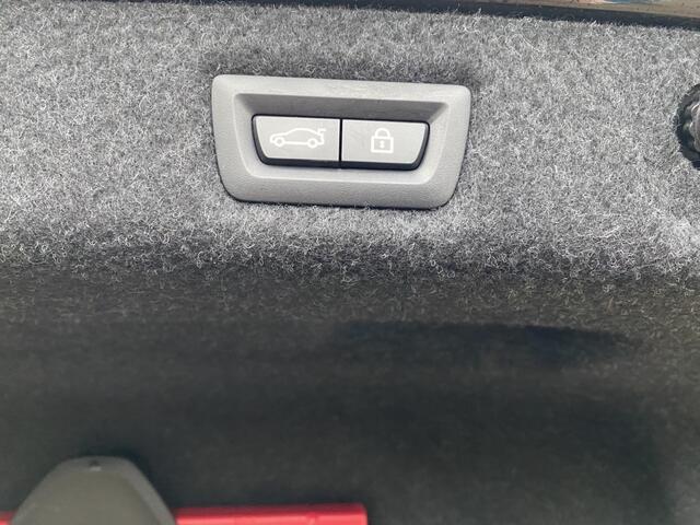 BMW 5-SERIE 530e xDrive High Executive/ M pakket/ leder