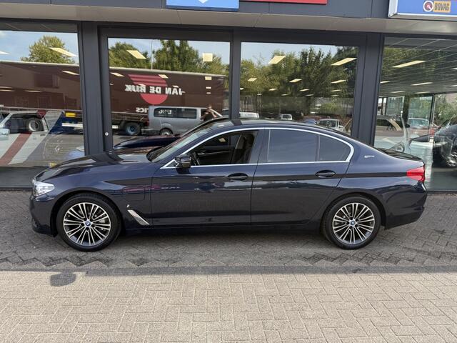 BMW 5-SERIE 530e iPerf High Exe Hybride Blue.