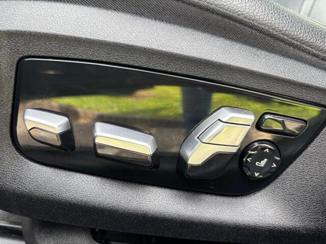 BMW 5-SERIE Touring 520D M-Pakket 2018 NL Auto