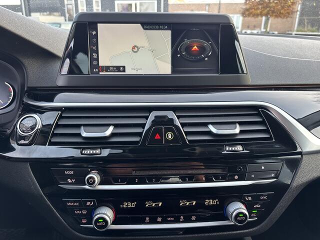 BMW 5-SERIE 530D Sedan 2017 Executive Sportline Zwart