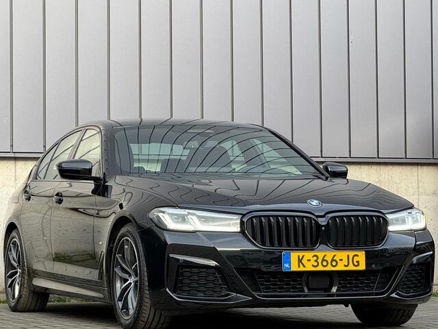 BMW 5-SERIE 520i 184PK M-Sport Shadow 360 Camera Dode-Hoek Keyless