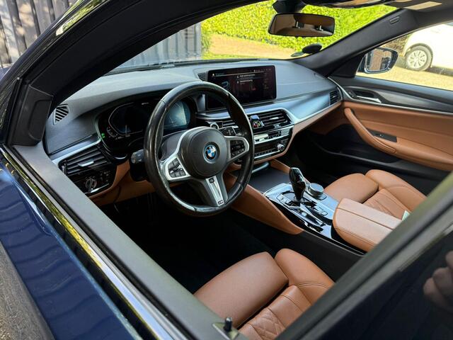 BMW 5-SERIE Touring 530e Executive Trekhaak M sport