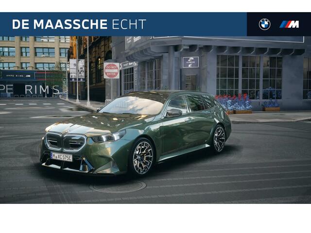 BMW 5-SERIE Touring M5 Automaat / Panoramadak / Trekhaak / M Multifunctionele Stoelen / Bowers & Wilkins / Parking Assistant Professional / M Carbon-keramische remmen