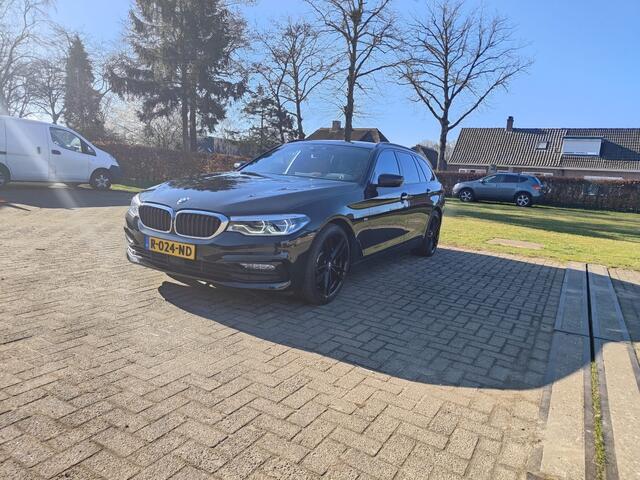 BMW 5-SERIE Touring 530i High Exe