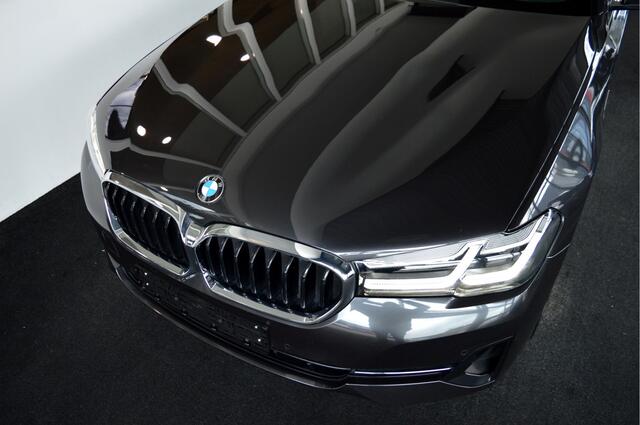 BMW 5-SERIE Touring 530e Hybride Sport Line | Vol !