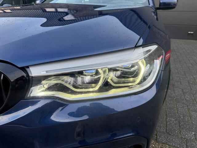 BMW 5-SERIE Touring 530i High Executive | 12MND GARANTIE | NL AUTO | PANO DAK | CAMERA | NAVI |