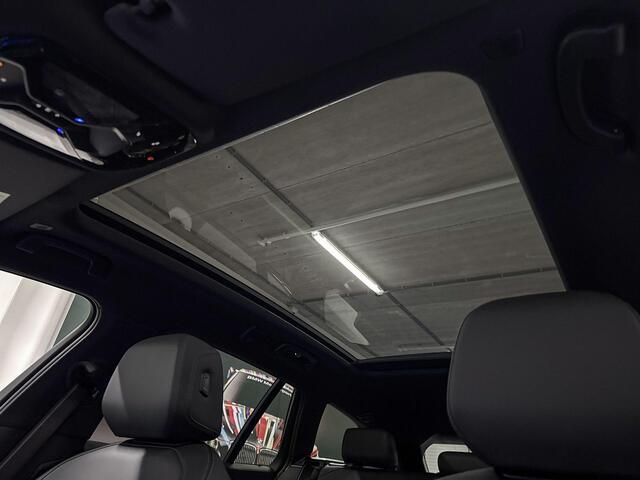 BMW 5-SERIE Touring 530e | M-Sport Pro | Travel Pack | Innovation Pack | Comfort Pack | Driving Assistant Plus | Harman/Kardon | Panoramadak | Comfort Access