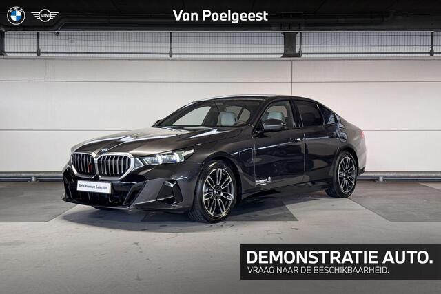 BMW 5-SERIE Sedan 530e M Sport Edition | M Sportpakket | Travel Pack