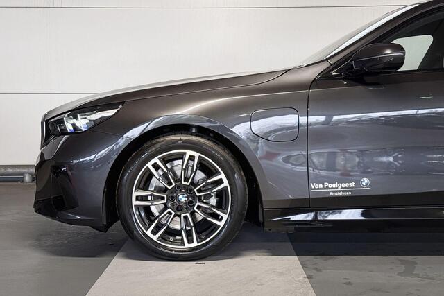 BMW 5-SERIE Sedan 530e M Sport Edition | M Sportpakket | Travel Pack