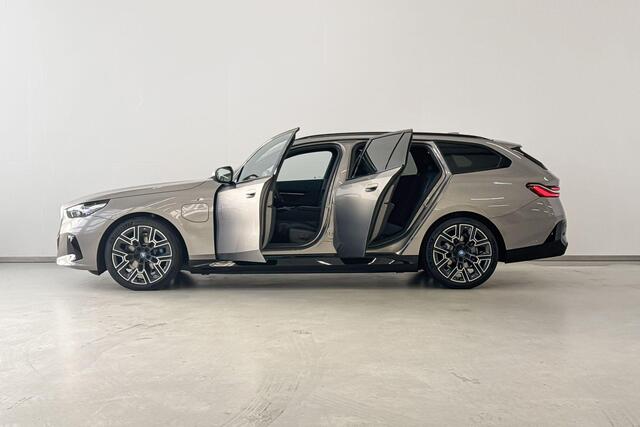 BMW 5-SERIE Touring 530e Innovation Pack M Sportpakket Pro Aut.