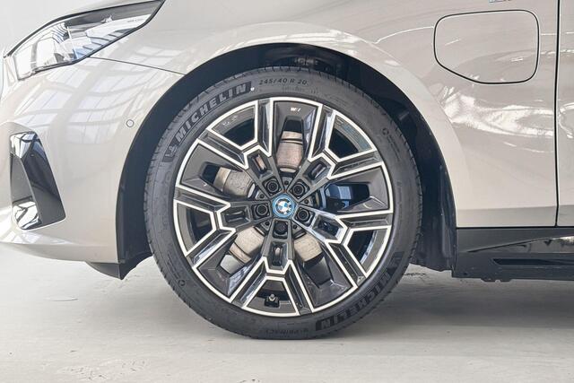 BMW 5-SERIE Touring 530e Innovation Pack M Sportpakket Pro Aut.