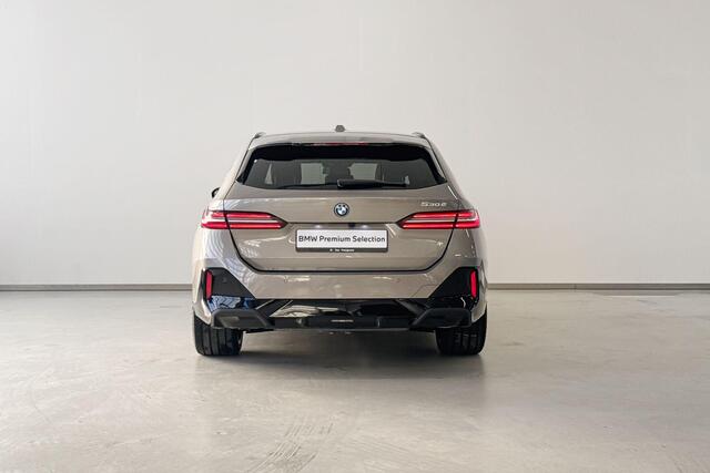 BMW 5-SERIE Touring 530e Innovation Pack M Sportpakket Pro Aut.