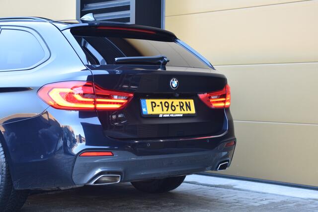 BMW 5-SERIE Touring 530i High Executive * M-Sport * Camera * BMW Live Cockpit Professional * Privacy glas *