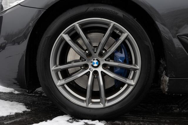 BMW 5-SERIE Touring 530i High Executive | M SPORT | PANO | LEDER | SFEER VERLICHTING