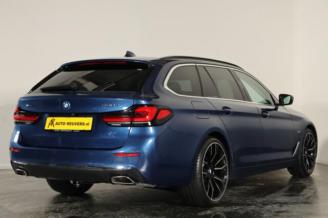 BMW 5-SERIE Touring 530e xDrive LuxuryLine / Opendak / LaserLED / Co-Pilot / HUD