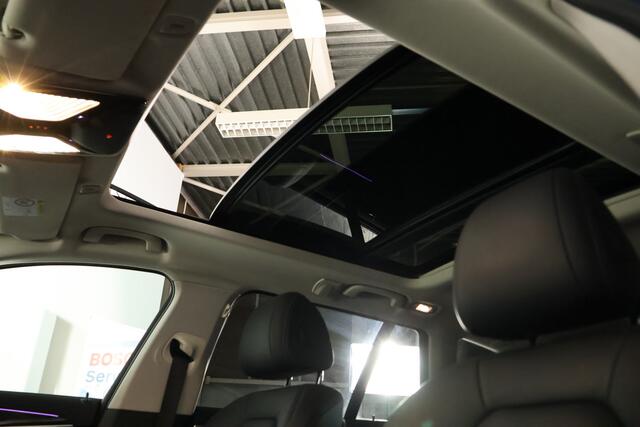 BMW 5-SERIE Touring 530e xDrive LuxuryLine / Opendak / LaserLED / Co-Pilot / HUD