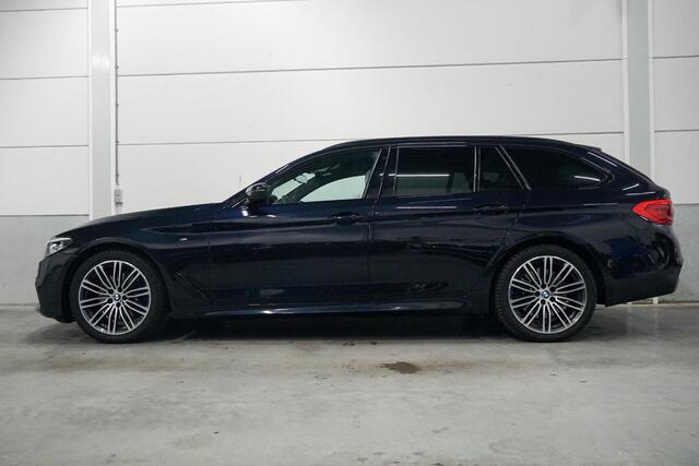 BMW 5-SERIE Touring 530i M-Sport | Panoramadak | Elektr. Trekhaak | Harman Kardon | Head Up