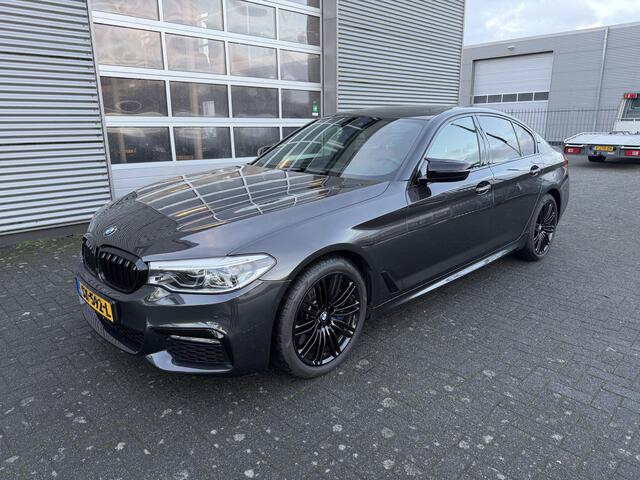 BMW 5-SERIE 540i xDrive High Executive