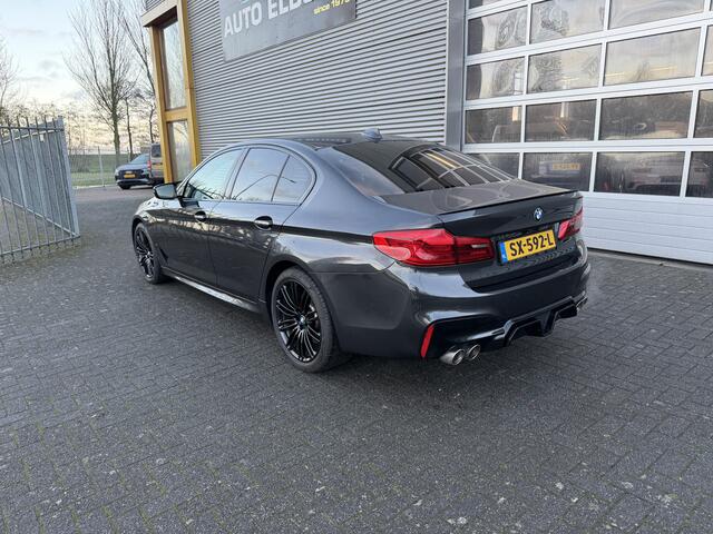 BMW 5-SERIE 540i xDrive High Executive