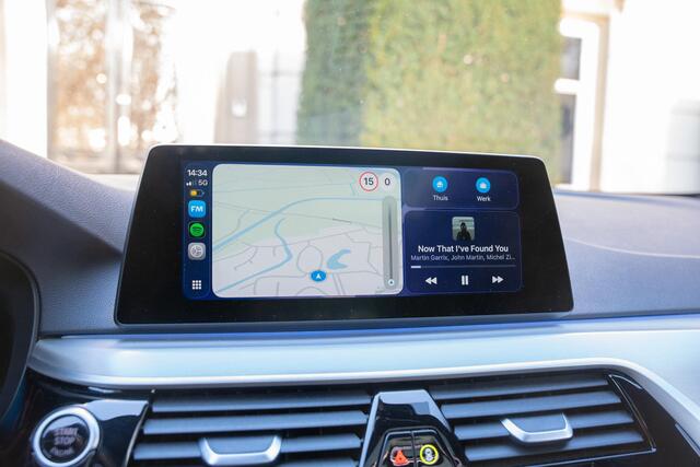 BMW 5-SERIE Touring 530i High Executive Edition M-SPORT | TREKHAAK | PANO | MEMORY | ORG NL 2E EIGN