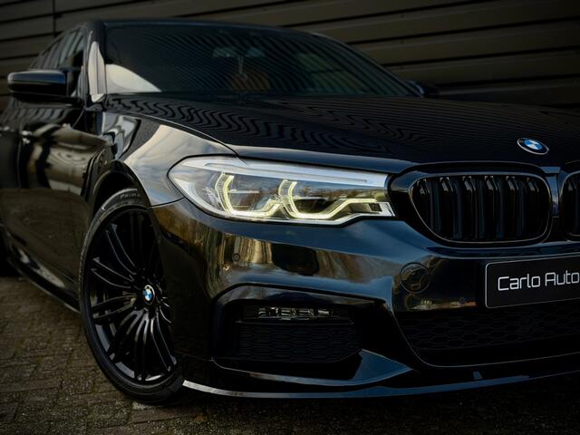 BMW 5-SERIE 520i M-PERFORMANCE BLINDSPOT|CAMERA|HiFi|SFEER