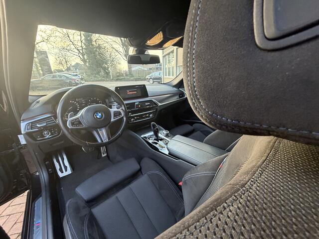 BMW 5-SERIE 520i High Executive Bj 2020 M-Pakket 184pk 94.000 km dealer onderhouden