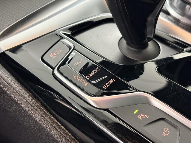 BMW 5-SERIE Touring 530i High Ex. M-sport / Pano / 4-wiel best./ 360*cam / Adaptive