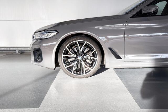 BMW 5-SERIE Touring 540i xDrive M-Sport