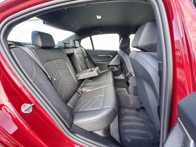 BMW 5-SERIE Sedan 530e M Sport |