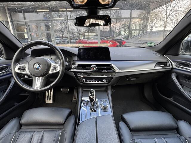 BMW 5-SERIE Touring 520i High Executive M-Sport/Panorama/Leer/Head-Up/Laser/Navi/Clima/Cruise