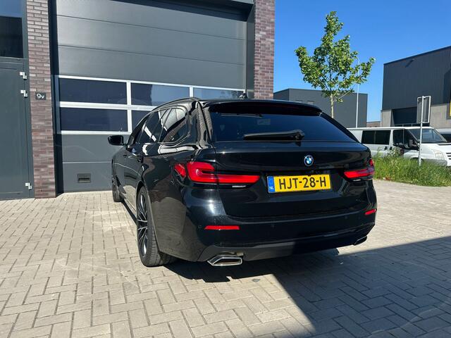 BMW 5-SERIE Touring 530e xDrive Business Edition Plus Headup/Laser/Harman-Kardon/Leder/Cam