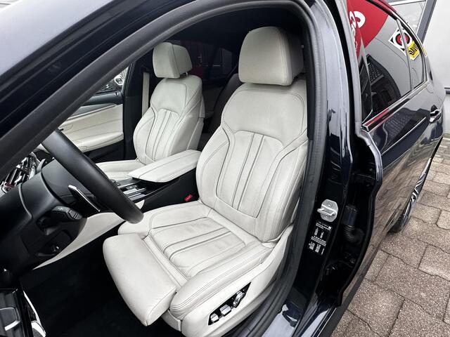 BMW 5-SERIE 518d M-Sport High Executive