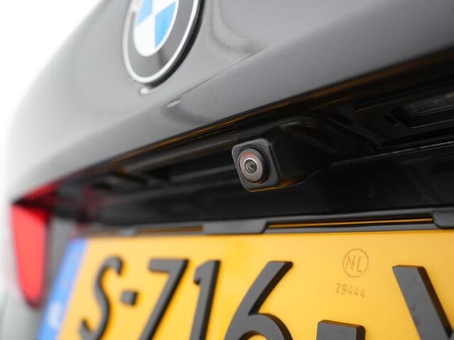 BMW 5-SERIE 530e iPerformance High Executive - RIJKLAARPRIJS - Plug-in Hybride - Achteruitrijcamera - Apple Carplay - Android Auto - Head-Up Display - Stoel- en Stuurverwarming!
