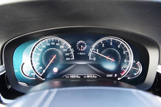 BMW 5-SERIE 540i 340 PK xDrive High Executive, Trekhaak, Schuif-Kanteldak, Adap. Cruise Control, Memory