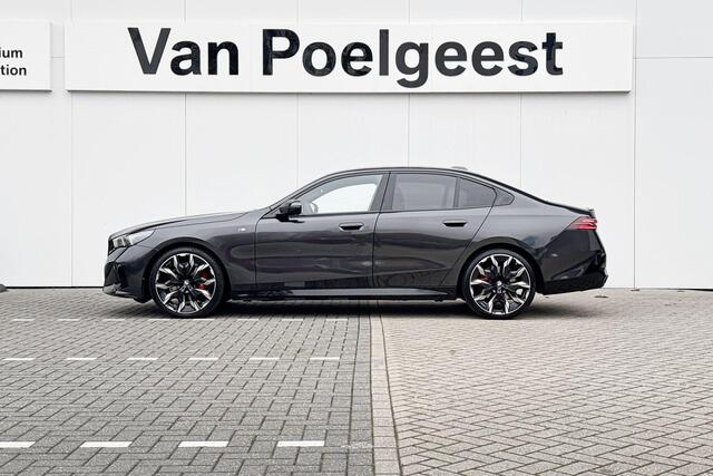 BMW 5-SERIE Sedan 520i Innovation Pack | M Sport