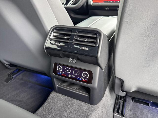 BMW 5-SERIE Sedan 520i Innovation Pack | M Sport