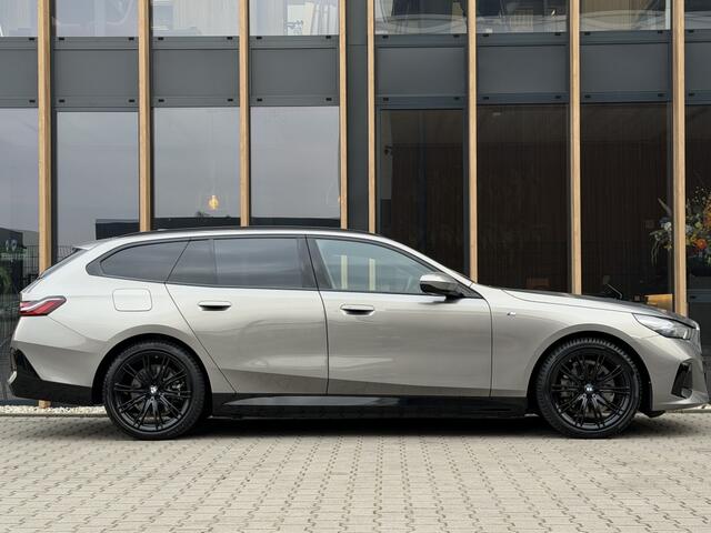 BMW 5-SERIE Touring 530e M Sport Edition