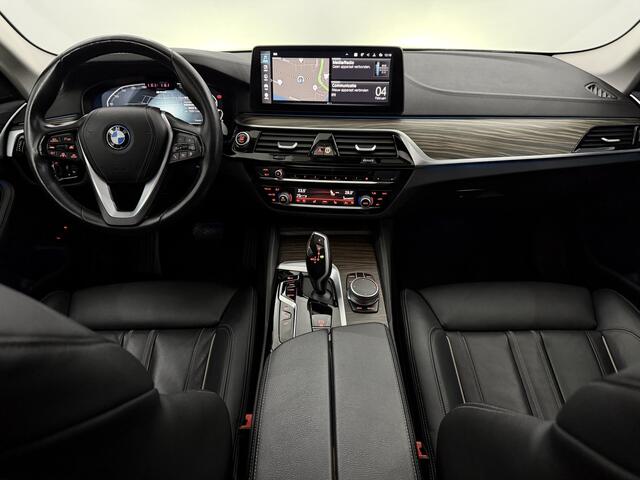 BMW 5-SERIE Touring 530e xDrive Business Edition Plus Schuifdak, Leder, 360 Camera, Navi, Stoelverwarming, Memory stoelen, Head-up display, elektrische trekhaak, Elektrische achterklep