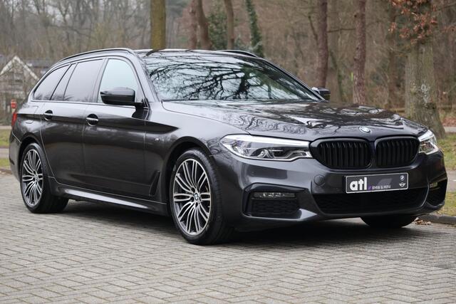 BMW 5-SERIE Touring 530i Executive M-Sport | Head Up AUT | Harman Kardon I Keyless, Stoelverwarming | Stuurwielverwarming | DAB | LED | Shadowline | Draadloos laden |Innovatiespakket | etc.