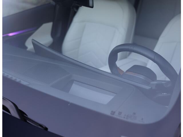 BMW 5-SERIE Touring 550e xDrive | Carbonzwart - Bow&Wil - Trekhaak