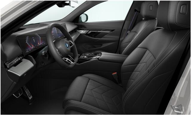 BMW 5-SERIE Touring 530e M Sport Edition | M sport pro | Innovation pack | Comfort pack | Travel pack | Glazen panoramadak