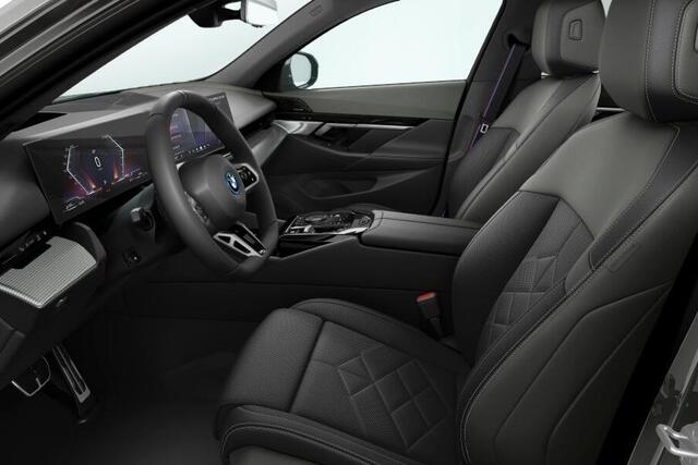 BMW 5-SERIE Touring 550e xDrive