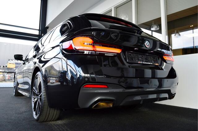 BMW 5-SERIE Touring 540i xDrive M-Sportedition | M-Sport Pro | Vol !!