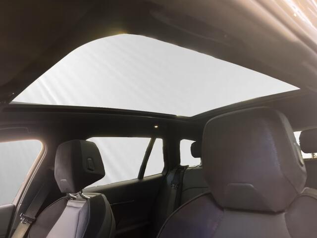 BMW 5-SERIE Touring 530e M Sport ** LED, NAVI+, LEDER/ALC, PANORAMA, TREKH, H&K SOUND, 19-inch LMV ** 1e EIG - Ex BMW-AG ** ** INFORMEER OOK NAAR ONZE AANTREKKELIJKE FINANCIAL-LEASE TARIEVEN **